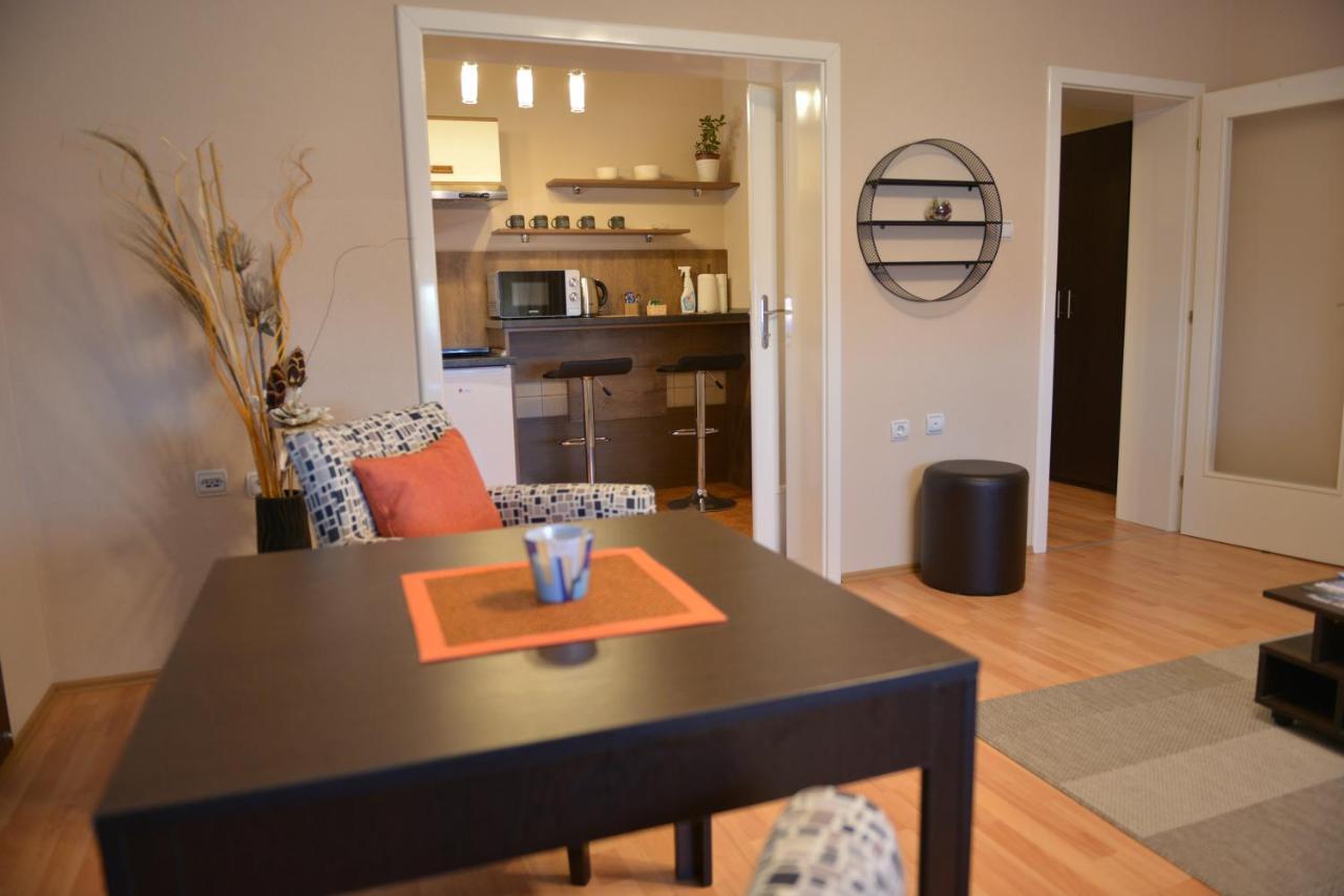 Apartmani Tomic Kladovo Luaran gambar