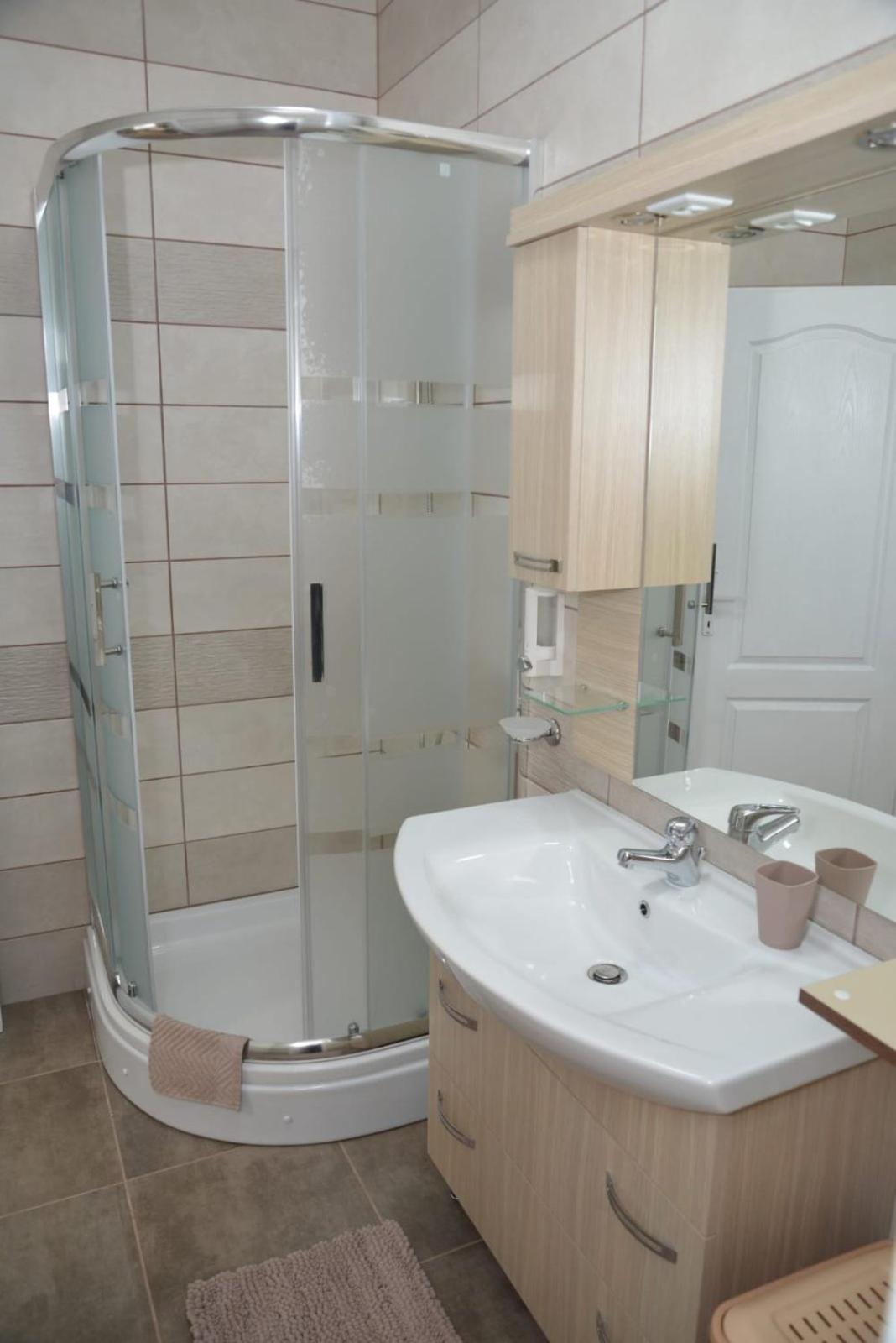 Apartmani Tomic Kladovo Luaran gambar